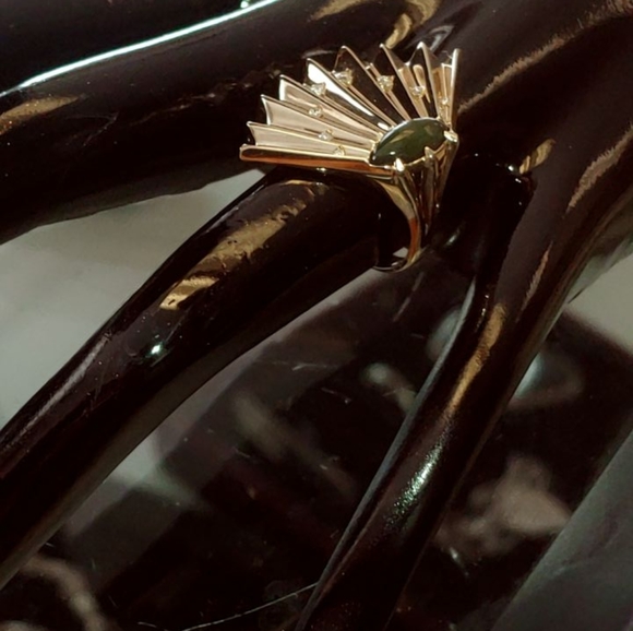 14k Ring - Picture 5 of 10